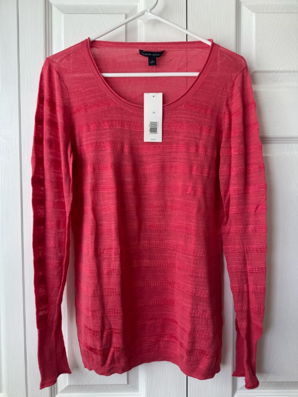 NWT Banana Republic Pink Striped Lightweight Knit Sweater - Medium